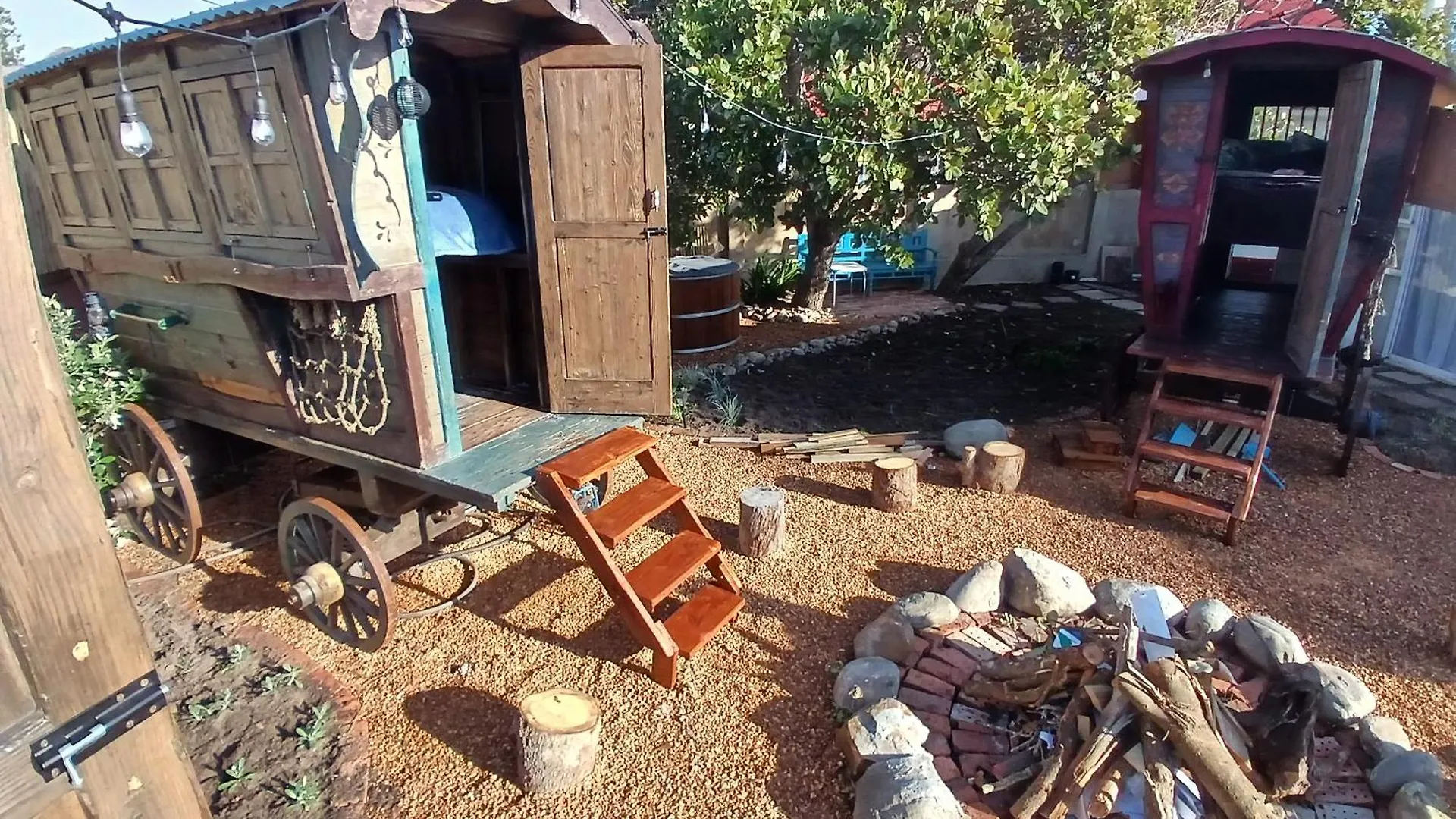 Gypsy Wagons - Surf And Yoga- Kommetjie,Cape Town Hotel 0*,  South Africa